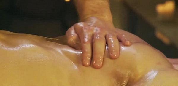  The Gay Massage Technique